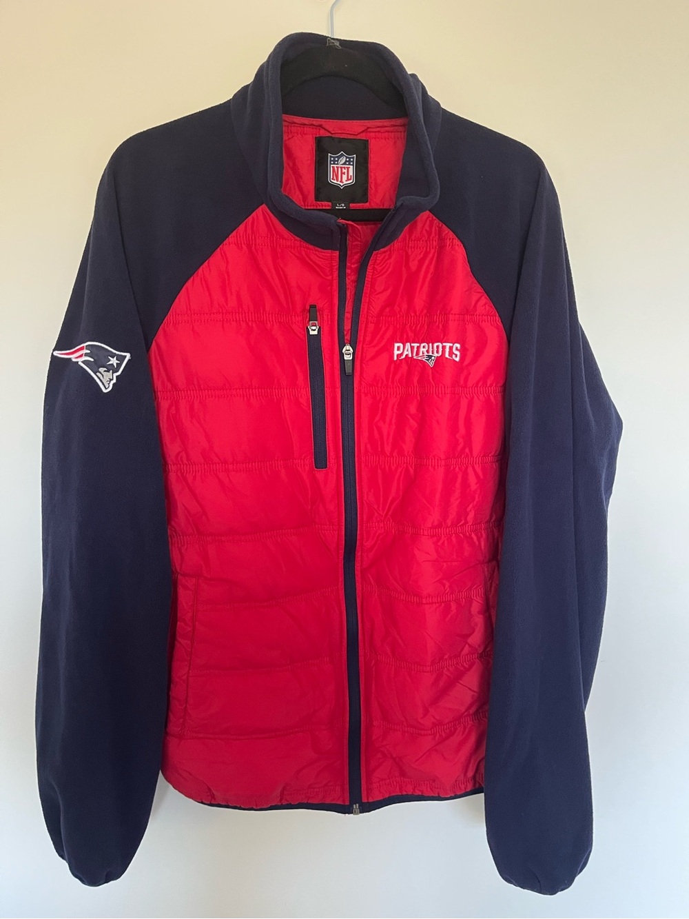 NFL New England Patriots Red & Navy Men's Lightweight Hybrid Jacket